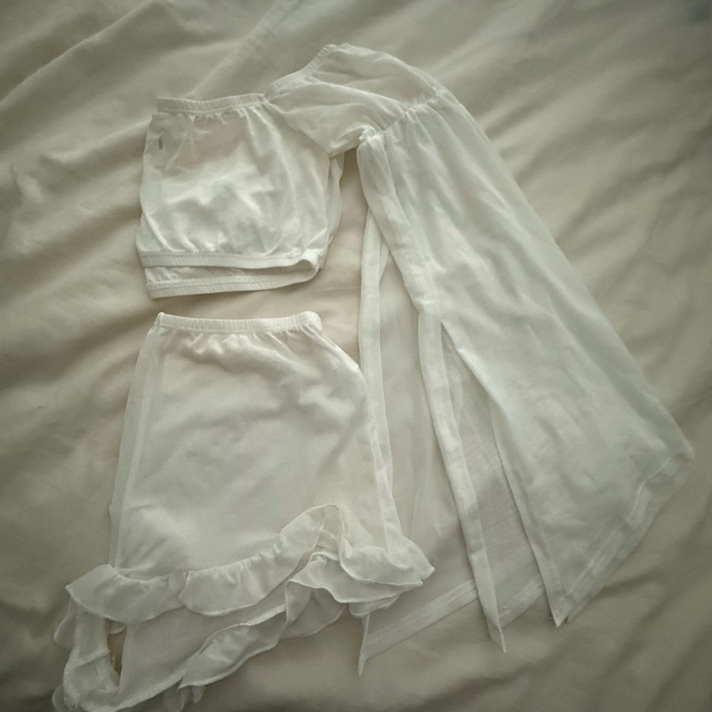White Ruffle Women's Beach Cover up